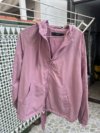 Chaqueta cortavientos rosa Outerwear Talla M
