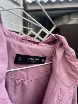 Chaqueta cortavientos rosa Outerwear Talla M