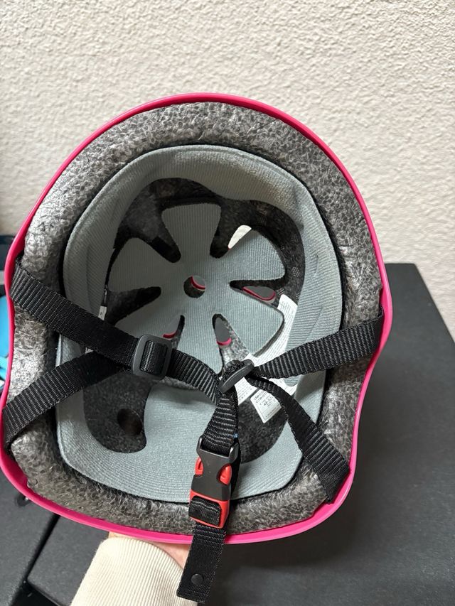 Casco infantil rosa para patinar Talla XS
