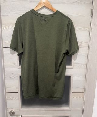 Camiseta Under Armour verde hombre