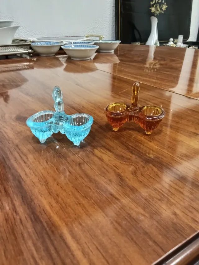 Saleros vintage de cristal azul y ámbar
