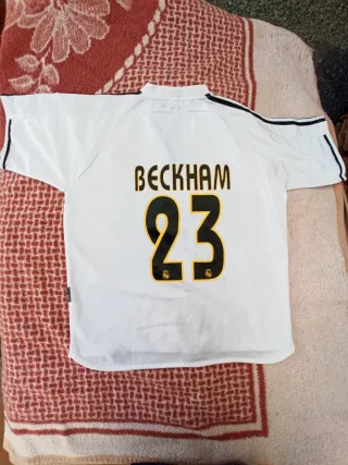 CAMISETA REAL MADRID BECKHAM 2003-2004.