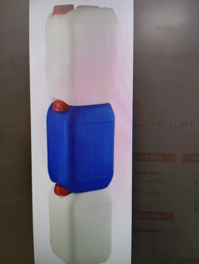 Fusti per bottiglie da 20 litri riutilizzati