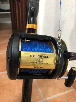 Carrete pesca Tica Team dorado