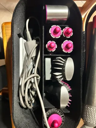 Dyson Airwrap Piastra e Accessori