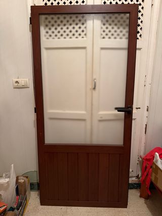 Puerta de aluminio 