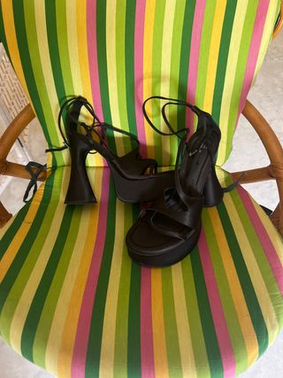 Tacones Zara Plataforma Atados Negro