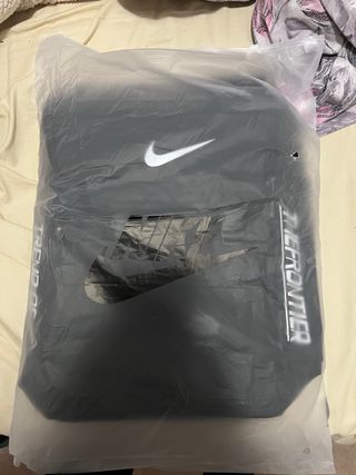 Mochila Nike Grande Vintage Negra