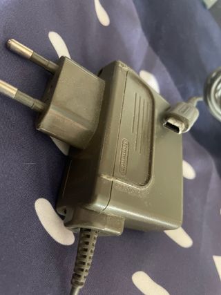 Nintendo DS Lite Blanca + Guitar Hero On Tour