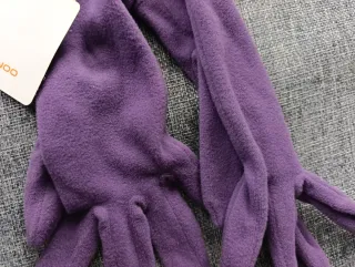 Guantes Hipercor Morados Mujer.