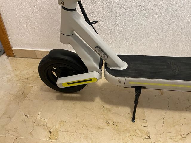 Patín Eléctrico Olsson Quantum Gris