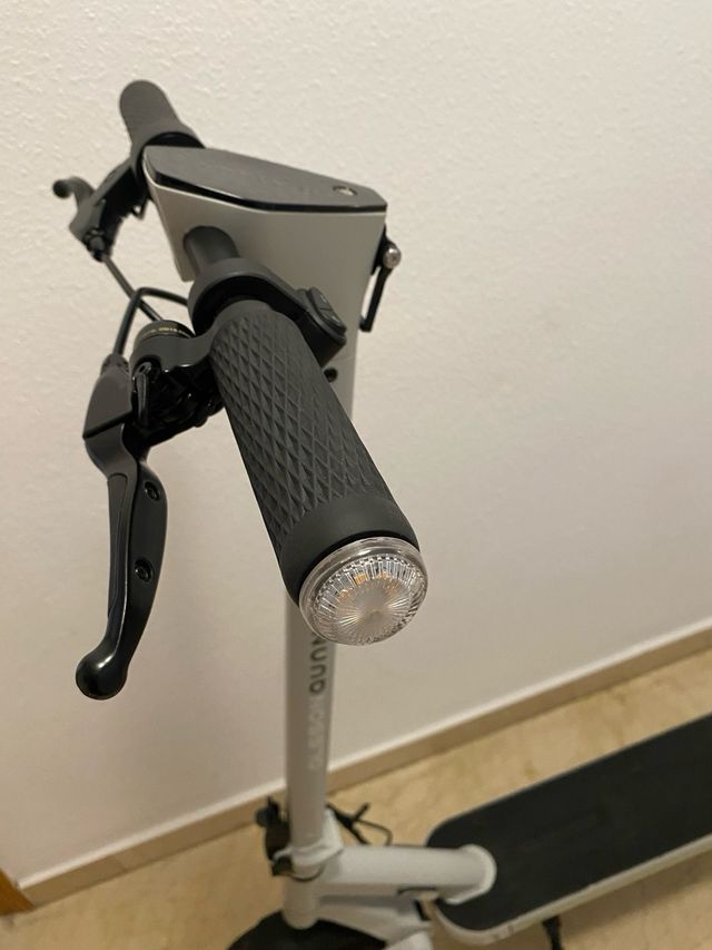 Patín Eléctrico Olsson Quantum Gris