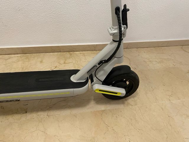 Patín Eléctrico Olsson Quantum Gris