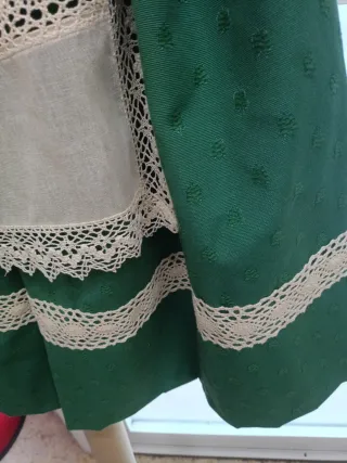 Falda Fallera Verde con Encaje veis