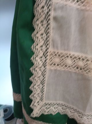 Falda Fallera Verde con Encaje veis