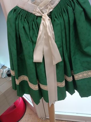 Falda Fallera Verde con Encaje veis
