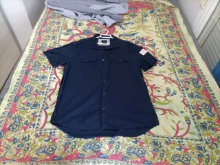 Camisa Quiksilver azul manga corta