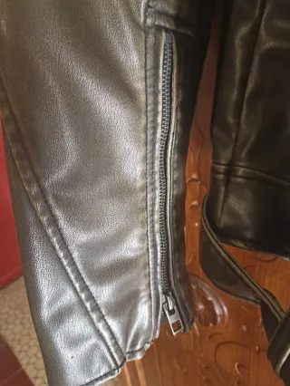 Cazadora Biker Zara kaki/Verde Oliva Talla XXL