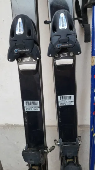 Lote de 3 esquís 