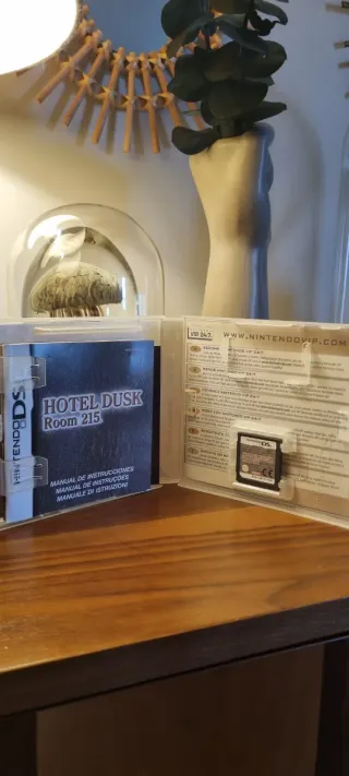 Hotel Dusk Room 215 Nintendo DS