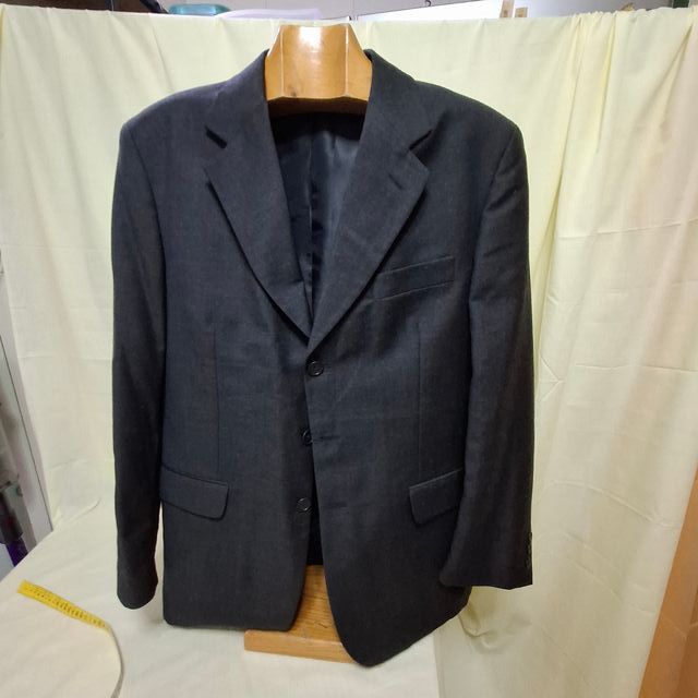 Americana de caballero gris marengo