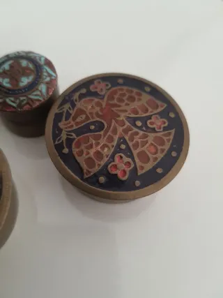 4 scatoline indiane in ottone cloisonné vintage 