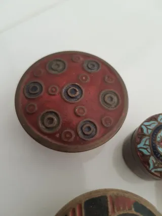 4 scatoline indiane in ottone cloisonné vintage 