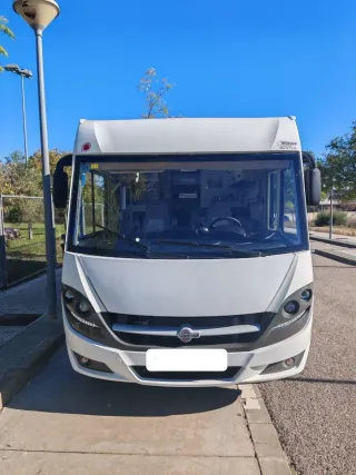 Autocaravana Burstner Lyseo time 728G 5 plazas