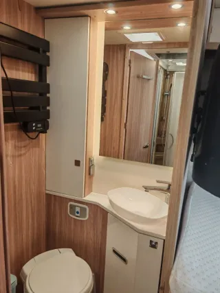 Autocaravana Burstner Lyseo time 728G 5 plazas