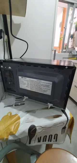 Microondas Orbegozo con grill