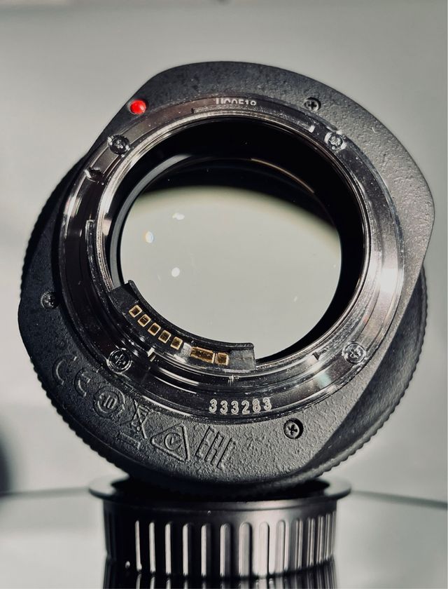 Objetiva Canon EF 85mm f/1.2 L II USM