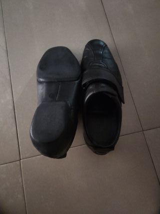 Zapatos Gucci Negros Talla 41E,  como 42