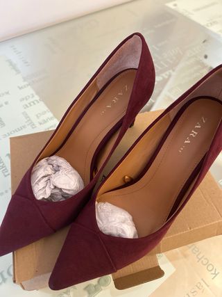 Zapatos de tacón Zara burdeos talla 40