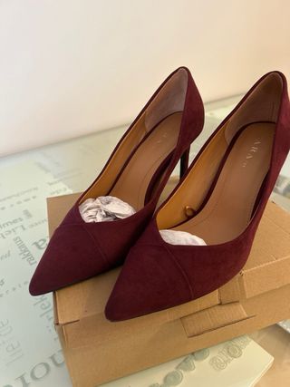 Zapatos de tacón Zara burdeos talla 40