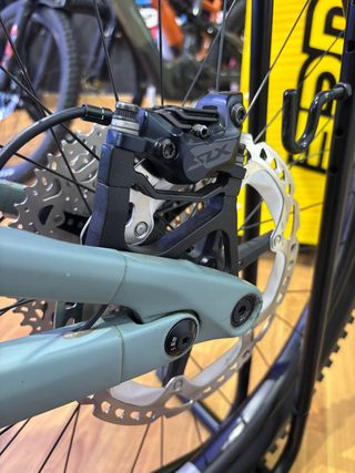 Bicicleta eléctrica Lapierre E-Zesty AM LTD 