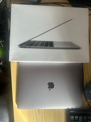 MacBook Pro 14.1
