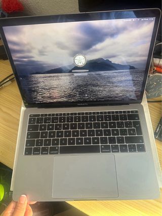 MacBook Pro 14.1