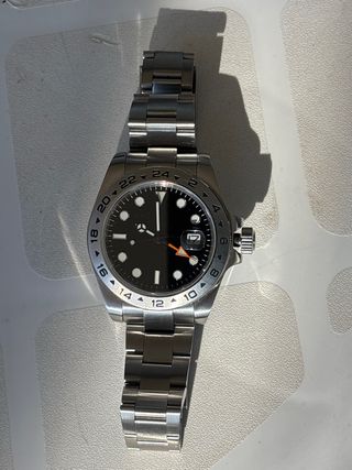 Reloj Automático con GMT apto para viajar a zonas