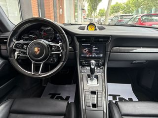 PORSCHE 911 Turbo S Coupe