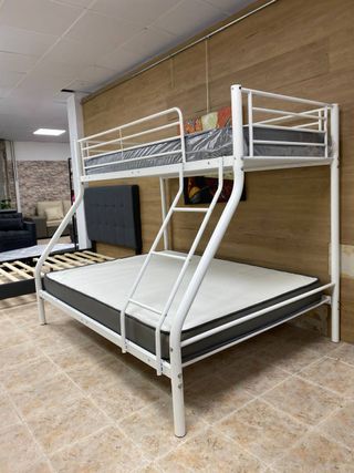Litera con colchones