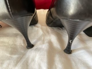 Stivali in pelle nera con tacco