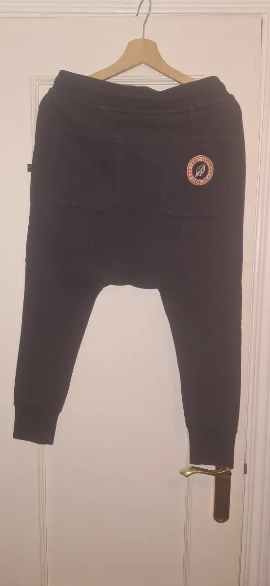 Pantalón chándal negro