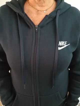 Sudadera Nike Negra con Cremallera