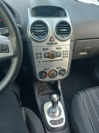 Opel Corsa 2010