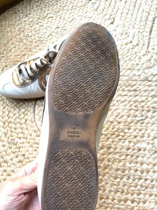 Zapatillas Gucci Beige y Doradas