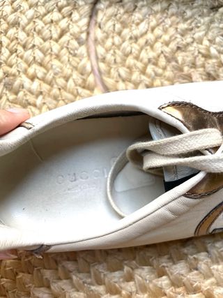 Zapatillas Gucci Beige y Doradas