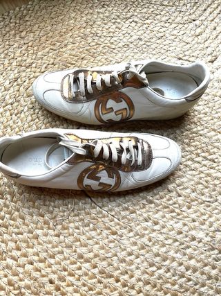 Zapatillas Gucci Beige y Doradas