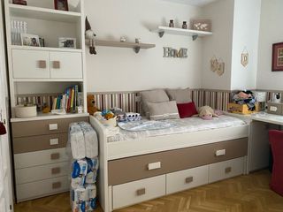 Mueble juvenil blanco y beige