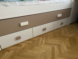 Mueble juvenil blanco y beige