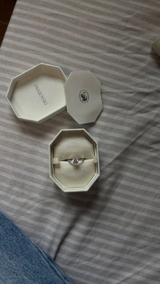 Anillo Swarovski Nuevo